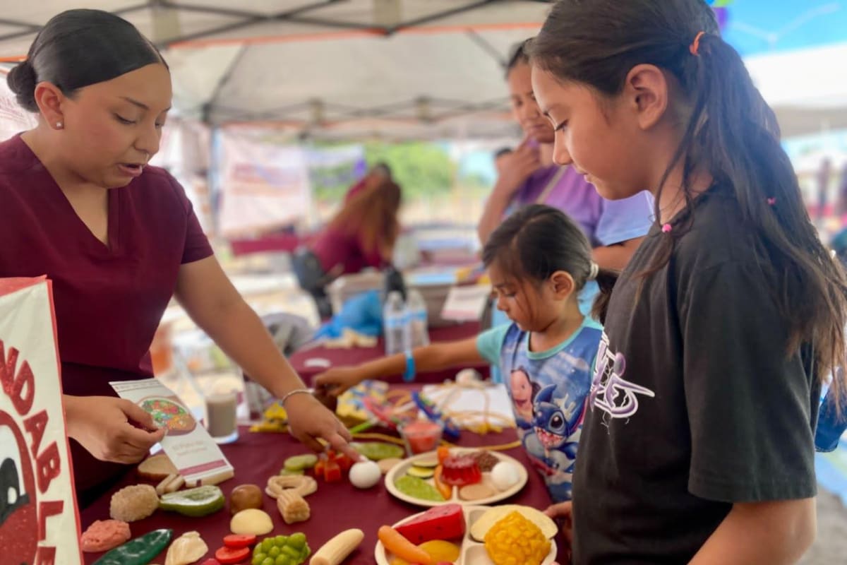 Impulsan alimentación saludable entre familias de la colonia Vicente Guerrero