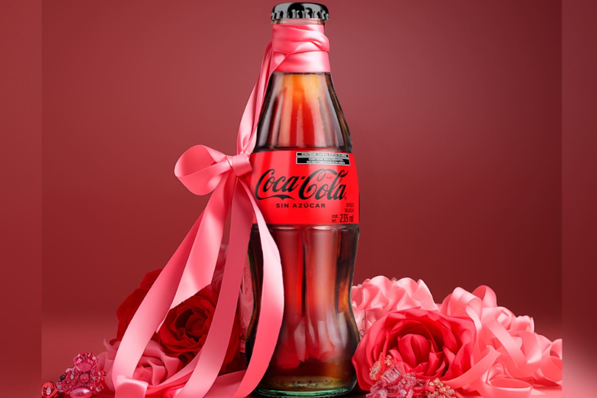 Coca Cola no se queda atrás y se suma a la tendencia “coquette”