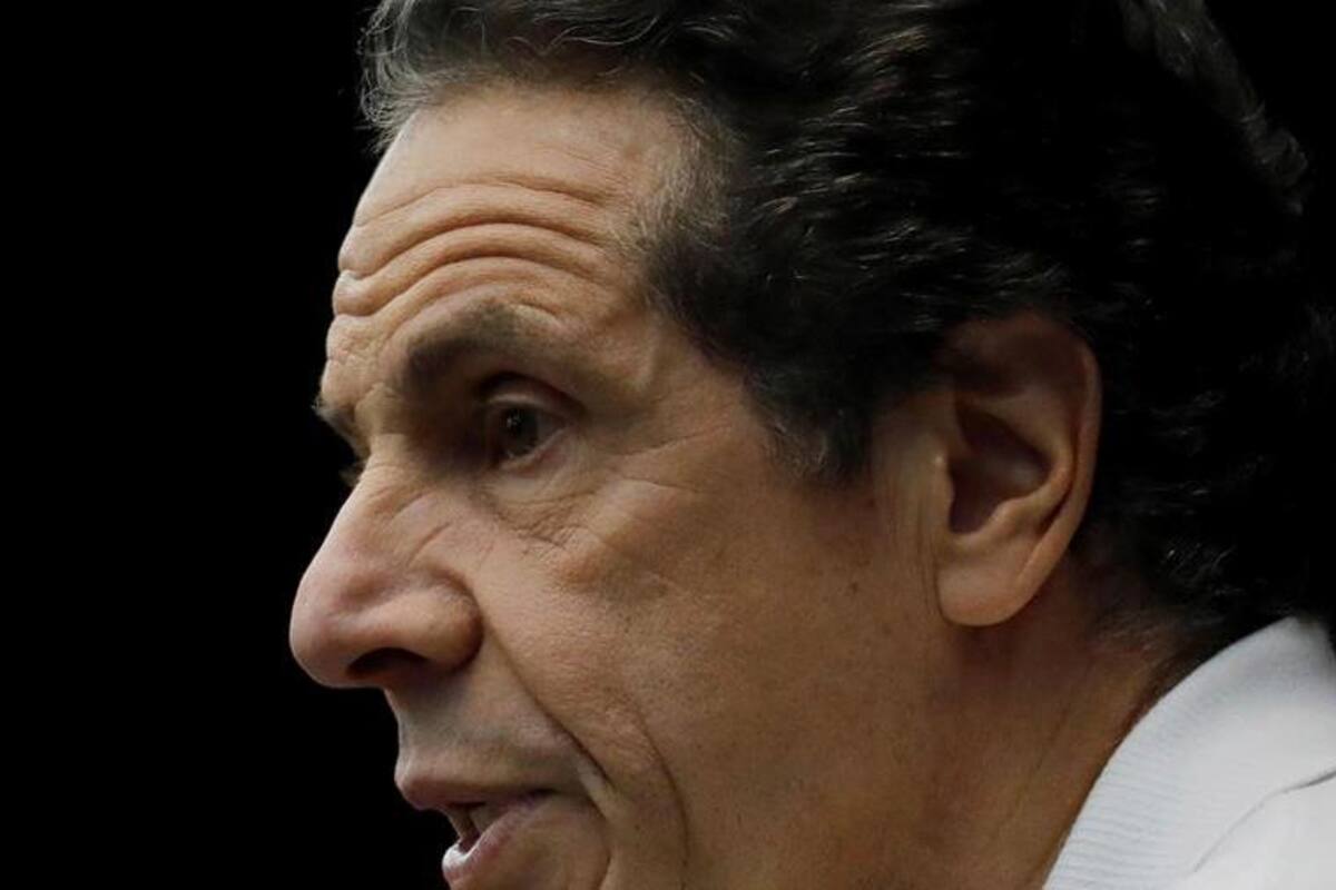 Investigarán a gobernador de Nueva York por supuestos delitos sexuales