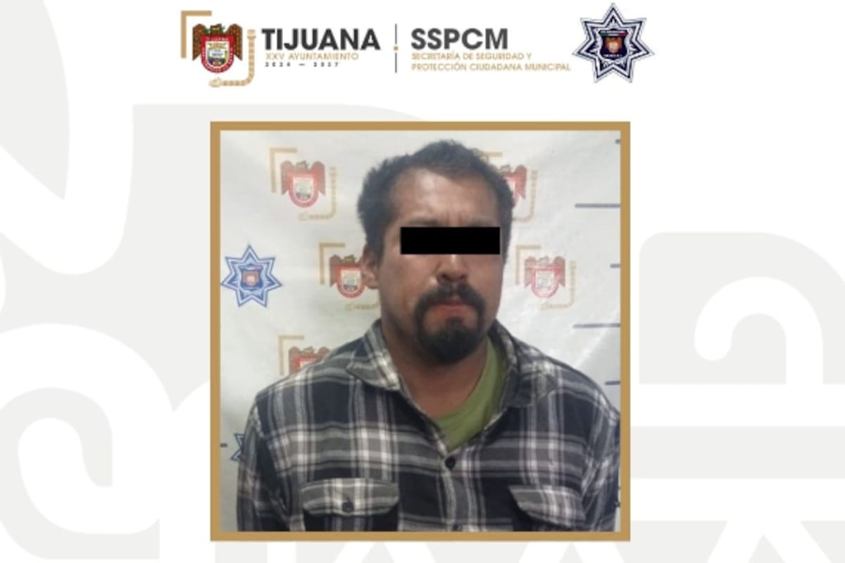 Detienen a hombre por agresión a mujer en La Ciénega; causó daños a patrulla en Tijuana