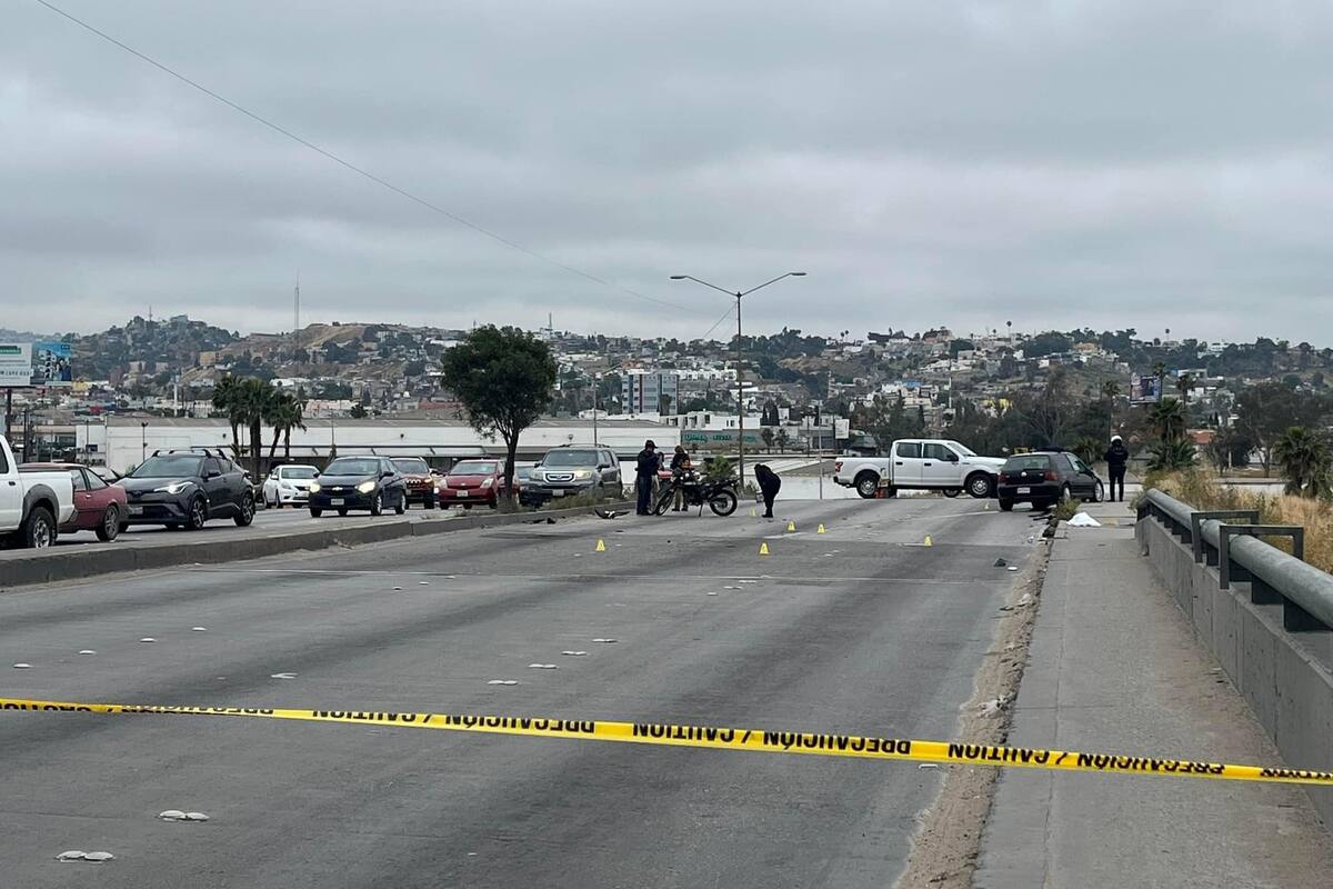 Policiaca Tijuana: Motociclista muere arrollado
