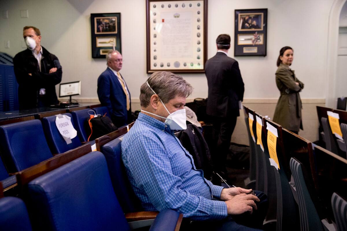 Casa Blanca realiza pruebas de Covid-19 a periodistas
