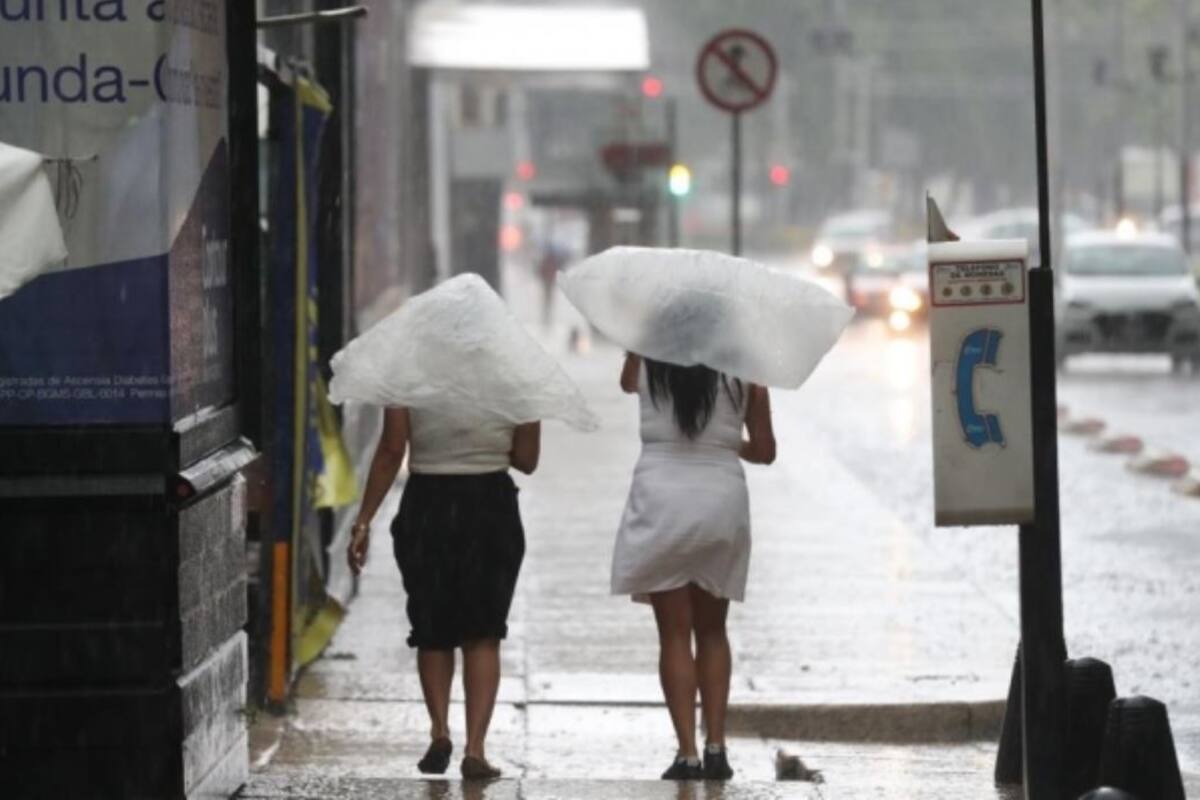 Se inundan alcaldías en CDMX; llueve en tres de ellas