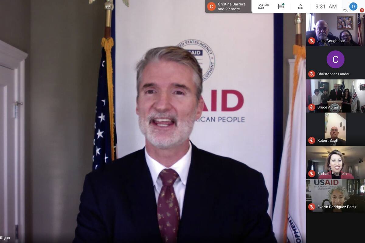 EU dice que reevaluará ayuda de USAID tras acusación de AMLO de apoyo a Claudio X. González