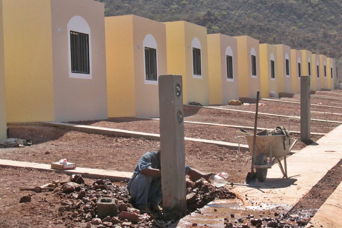 Diputados preparan vía rápida para reformar Ley de Infonavit, propuesta por AMLO