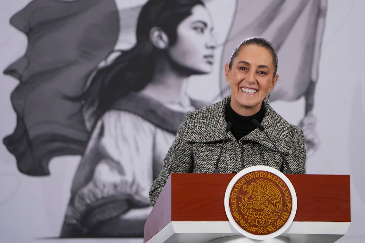 Cuauhtémoc, Ciudad de México, México, 18 de diciembre de 2025. La doctora Claudia Sheinbaum Pardo, presidenta Constitucional de los Estados Unidos Mexicanos en conferencia de prensa matutina, “Conferencia del Pueblo”. Foto: Hazel Cárdenas / Presidencia