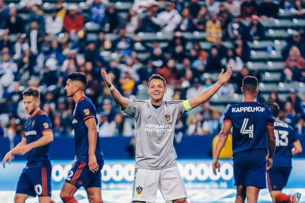 ¿Cuántos partidos lleva "Chicharito" Hernández sin anotar gol?