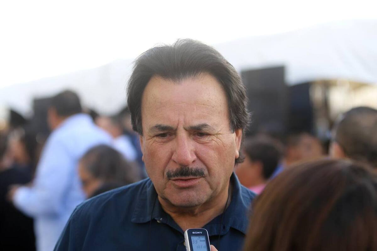 Internan de emergencia a ex Alcalde