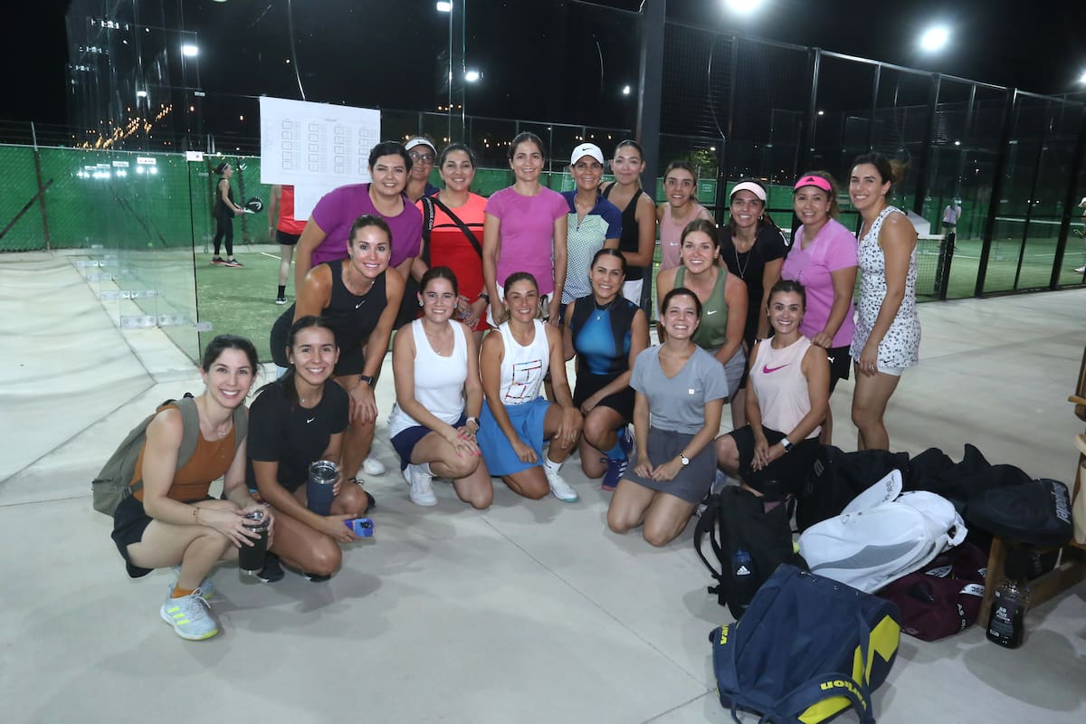 Noches de Pádel: Combinan el deporte con el buen ambiente