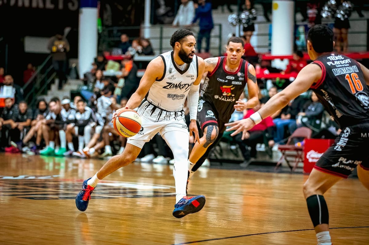 El equipo local defendió su casa con una actuación destacada de Amauri Hardy y Markedric Bell. Foto: Cortesía Zonkeys
