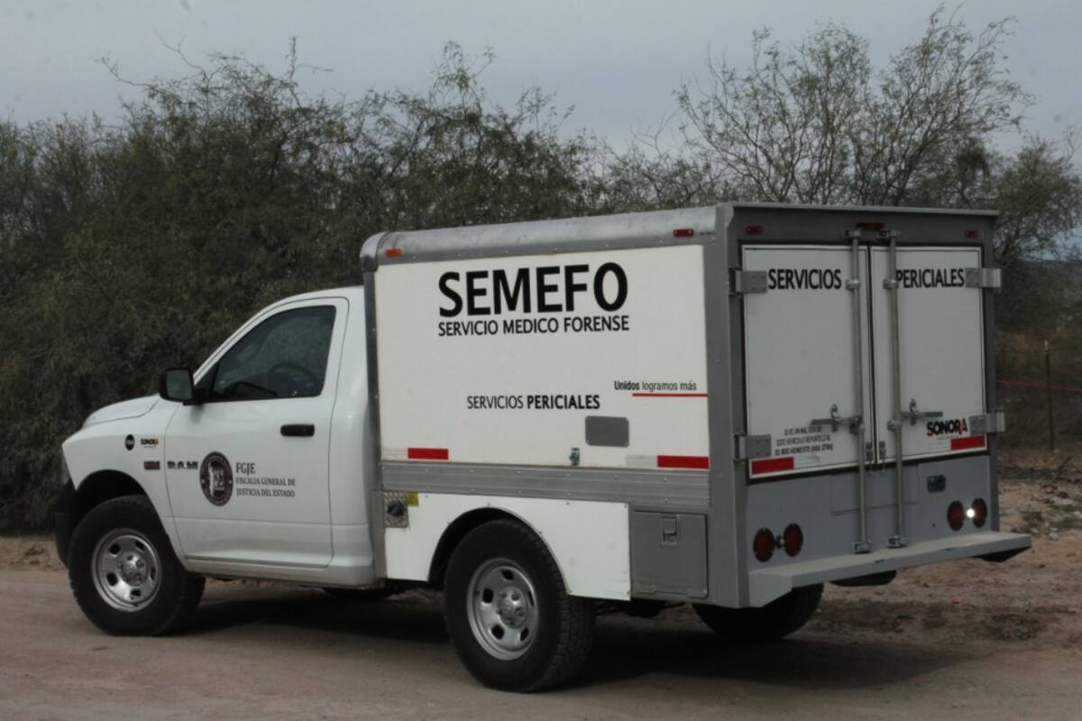 Hallan cuerpo sin vida de una mujer en carretera Hermosillo-Bahía de Kino