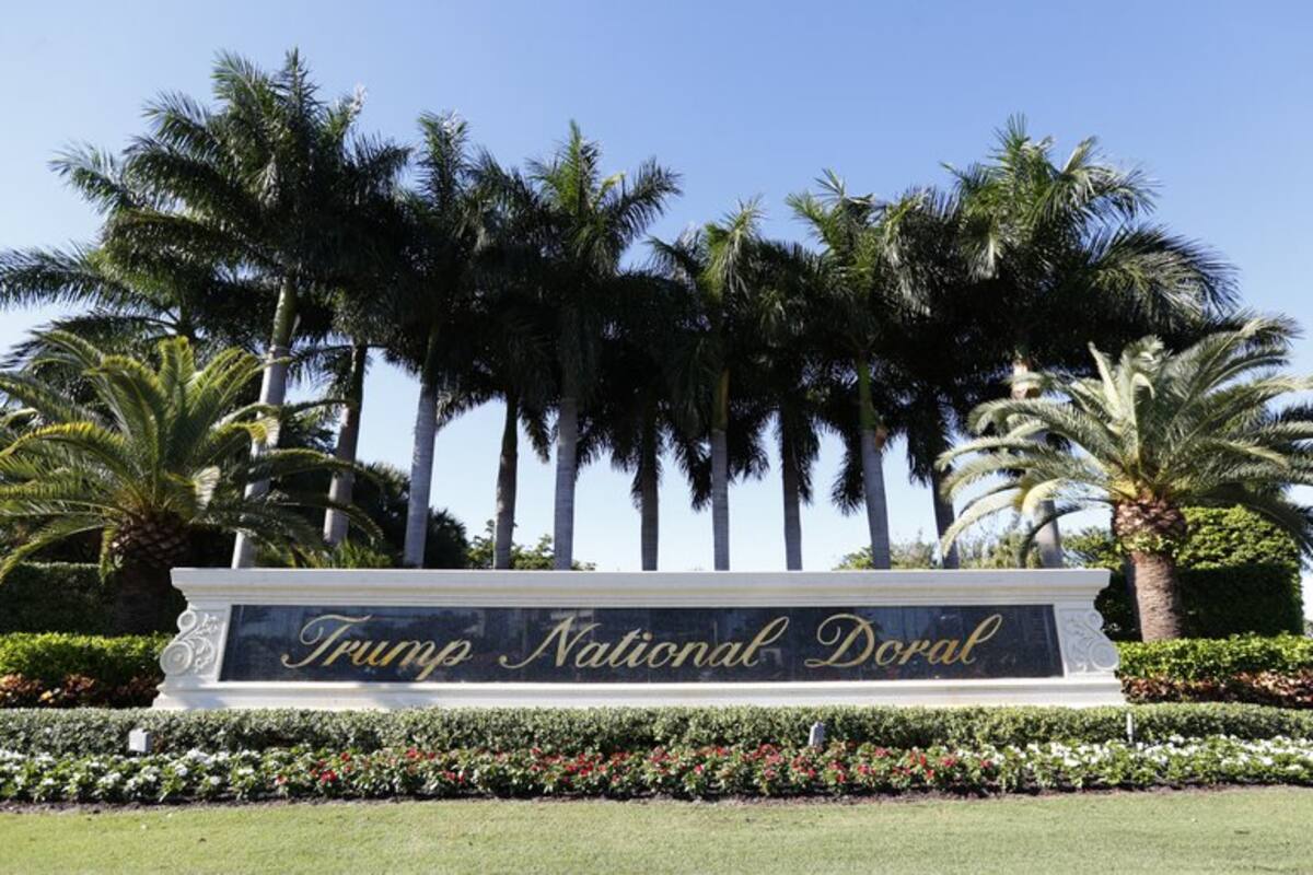 Hotel propiedad de Donald Trump en Florida despide a 560 empleados