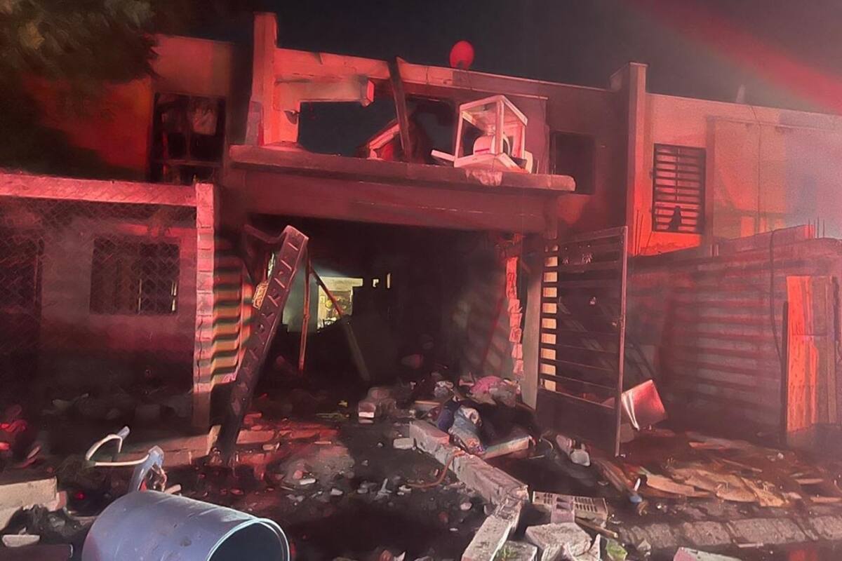 Explosión en Escobedo deja 10 heridos y daños en 34 casas