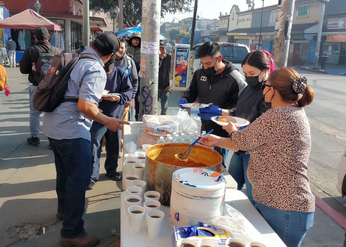 Este tipo de actividades permite eliminar los estigmas hacia las personas necesitadas y en situación de calle.