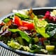 3 ensaladas ligeras y nutritivas para enero que ayudan a comer más saludable, mejorar la digestión y retomar hábitos equilibrados después de las fiestas