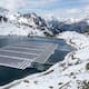 Suiza instala 1,400 paneles solares en un lago