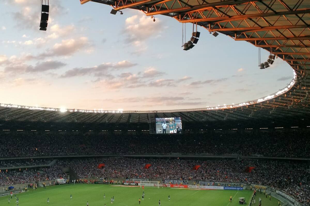 Bayer Leverkusen arrasa en su estreno de la Champions League 2024/2025