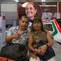 Adultos mayores están viajando gratis en Tren del AIFA hasta CDMX y varios resaltan el tiempo de traslado