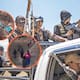 Colectivos indígenas denunciaron que ataques con drones y armas de grueso calibre del grupo Los Ardillos provocaron el desplazamiento forzado de 800 familias en la montaña de Guerrero tras el retiro del Ejército de las zonas de conflicto en el municipio de Chilapa