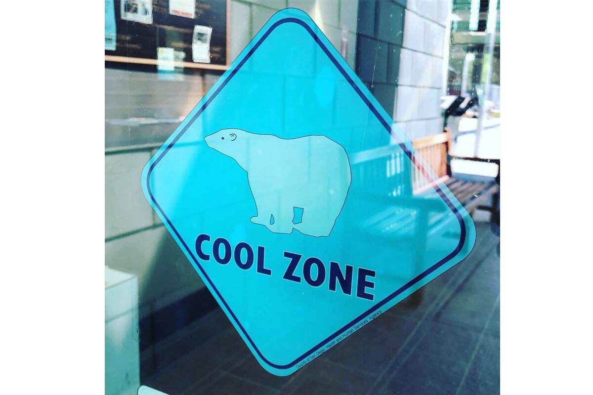 Abren en San Diego espacios con aire acondicionado para enfrentar el calor