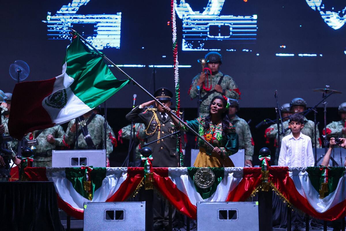 Alcaldesa de Tijuana da ‘último’ Grito de Independencia