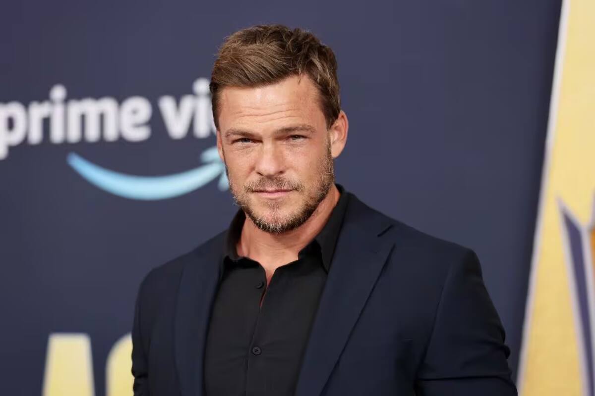 Alan Ritchson revela que abandonó el modelaje tras sufrir abuso sexual a manos de su fotógrafo