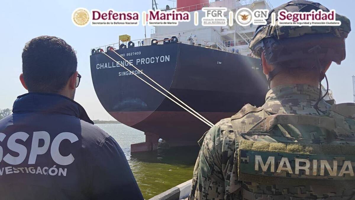 Desde el 12 de octubre de 2023, ingresó 19 millones de litros de “aditivos para aceites lubricantes a granel” a través del puerto de Guaymas, Sonora, sin que hasta ahora se hayan documentado decomisos o sanciones previas. Foto: @OHarfuch