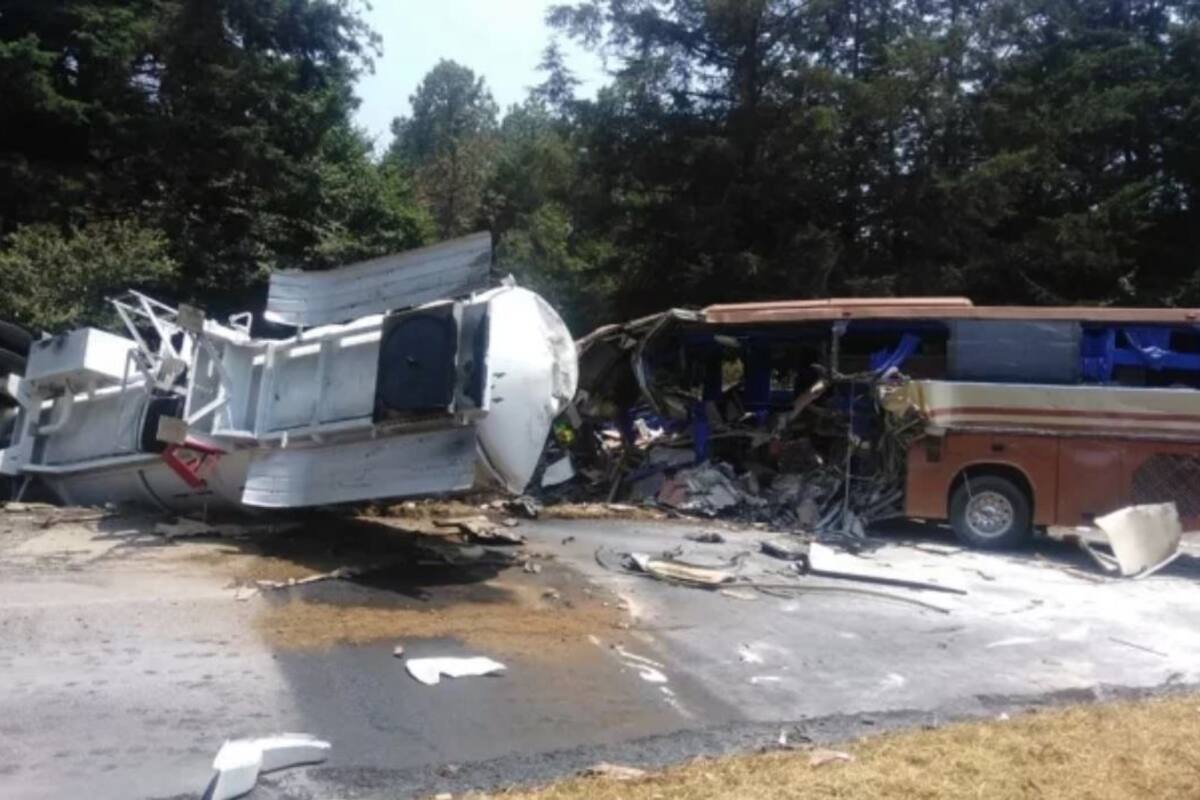 Choca autobús de Marco Antonio Solís; hay un muerto