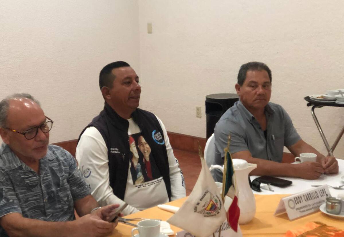Eddie Carrillo, presidente de la Fundación Todos Somos Erick Carrillo, estuvo como invitado en la sesión semanal del Grupo Madrugadores de Rosarito.