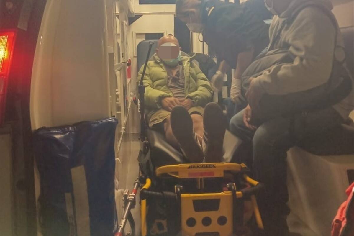 Evacuan a una persona con crisis de ansiedad a bordo de un buque