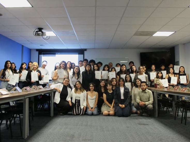 Recolectan víveres para afectados de Veracruz