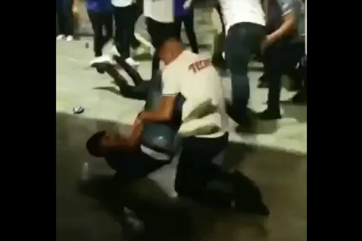 VIDEO: Peleas entre aficionados en estadio de los Yaquis