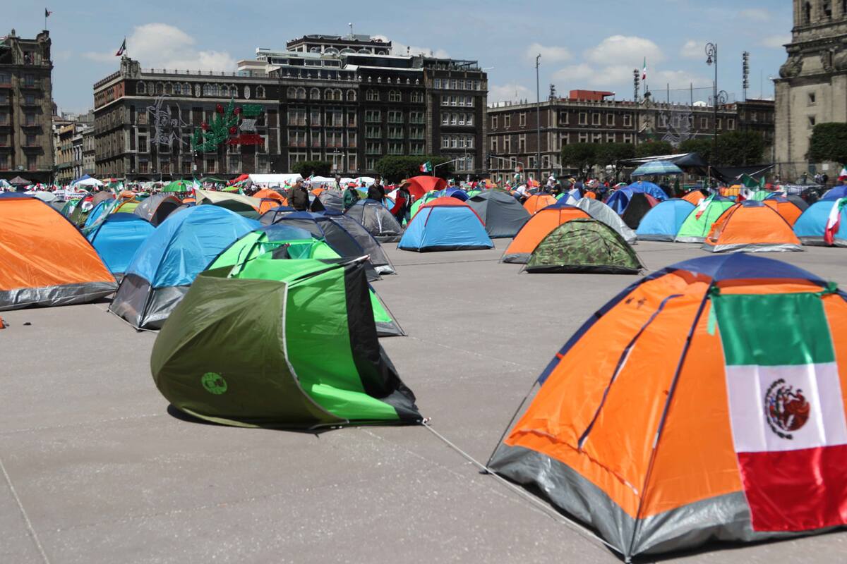 Revelan nombres de empresarios que estarían detrás de Frenaaa, el movimiento que busca derrocar a AMLO