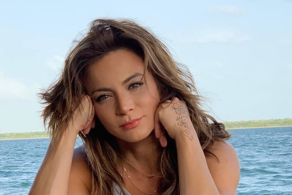 Silvia Navarro sorprende con candente baile de “pole dance”