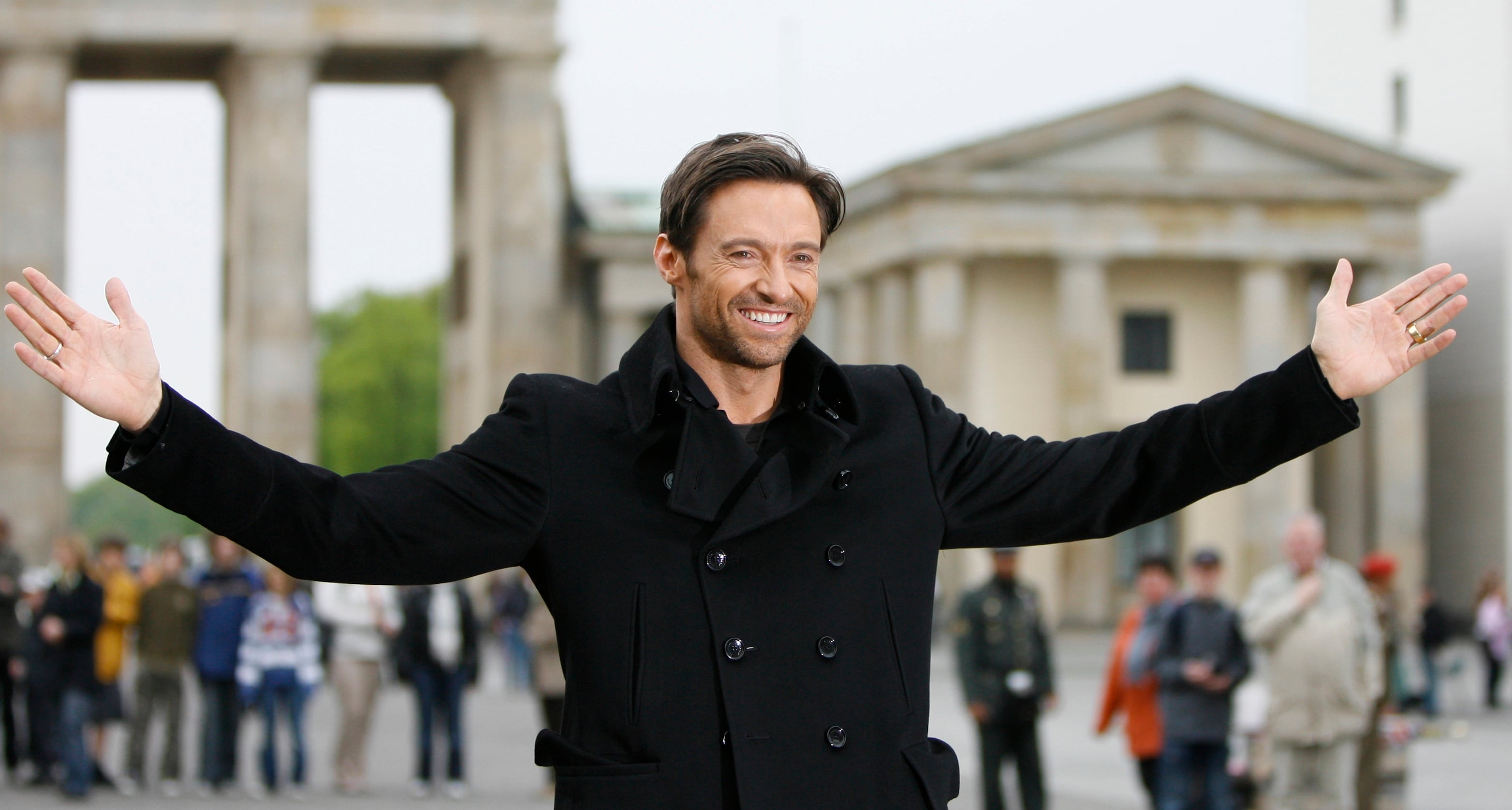 Australian actor Hugh Jackman poses in front of the Brandenburg Gate in Berlin on Saturday April 18, 2009 to promote his movie X-Men Origins: Wolverine. (AP Photo/Markus Schreiber)