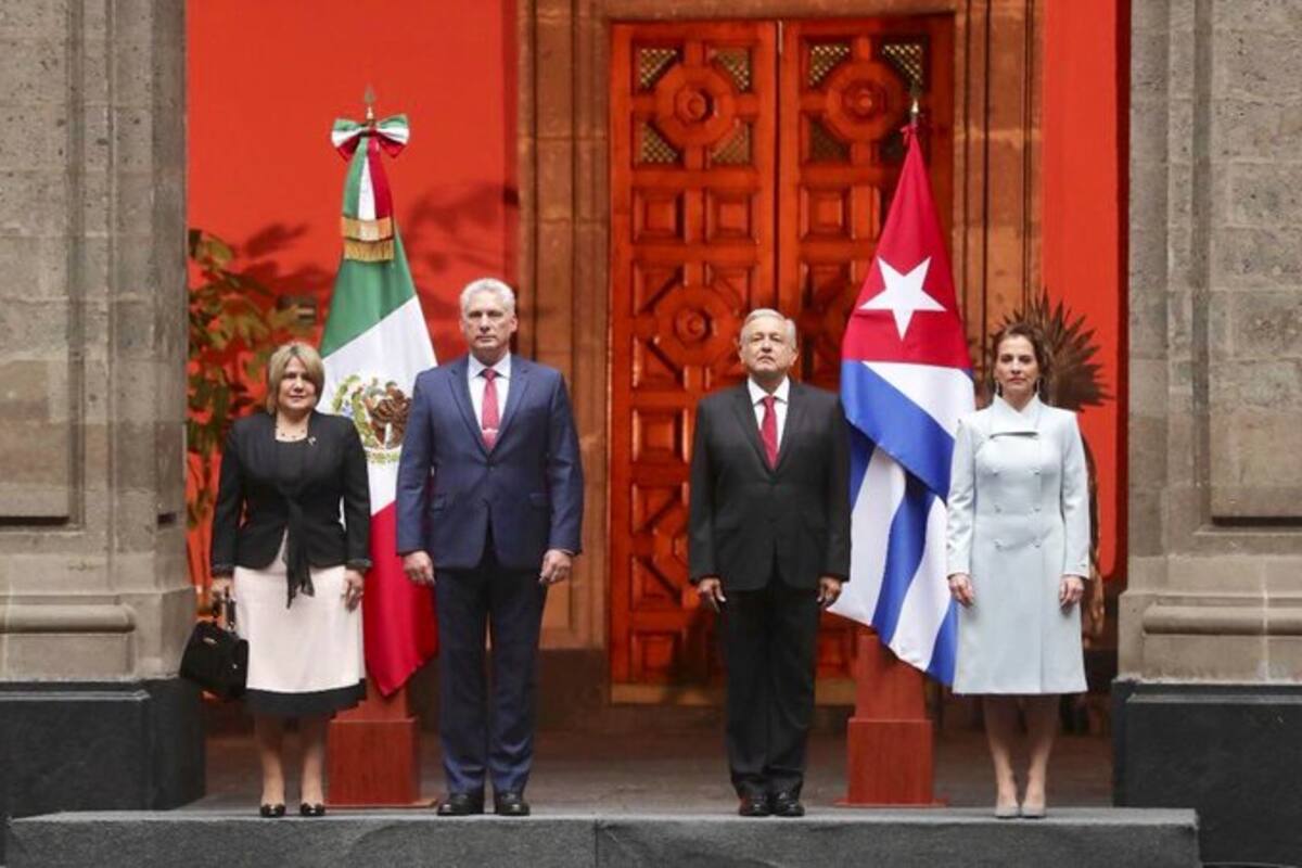 AMLO recibe en Palacio Nacional al presidente de Cuba