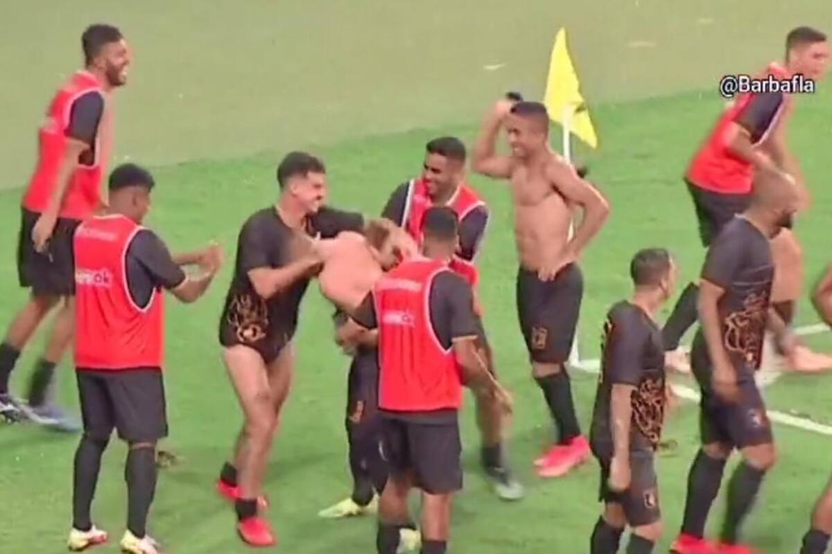 VIDEO: Futbolista brasileño festeja mostrando el trasero