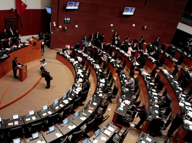 Senado aprueba Ley de Ingresos 2026 por 10.19 billones de pesos en medio de ríspido debate