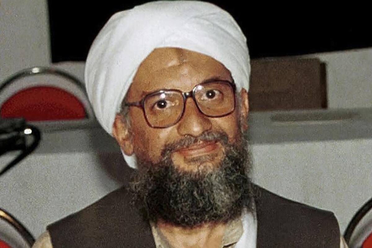 ¿Quién es el líder Al Qaeda, Ayman al-Zawahiri, cirujano que se convirtió en el terrorista más buscado por EU?