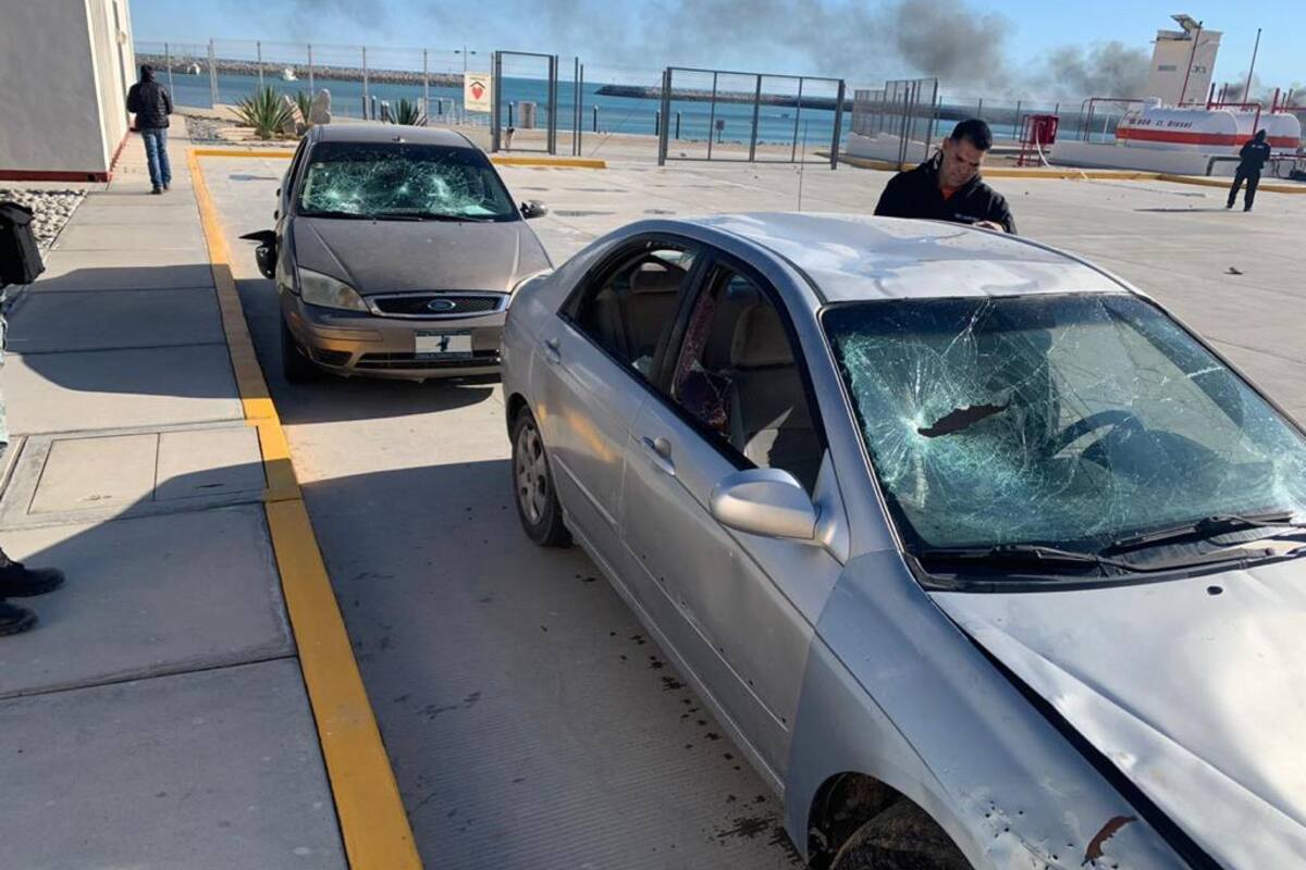Instalaciones y unidades del Sector Naval de San Felipe reciben agresión por pescadores