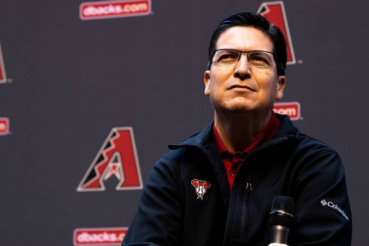 VIDEO: Cronistas de la MLB felicitan a Óscar Soria por obtener la ciudadanía estadounidense