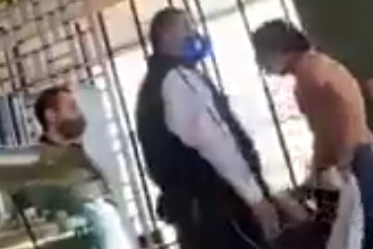 “Soy una pantera”: Hombre reta a golpes a empleado de Starbucks por pedirle que use cubrebocas