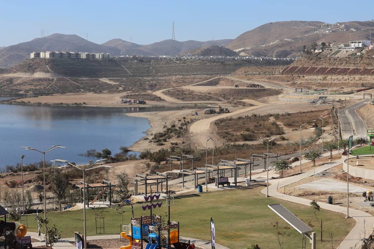 Se han realizado labores de protección y reforzamiento de taludes buscando que no se presenten  problemas con las lluvias próximas que estarán desembocando a la Presa.