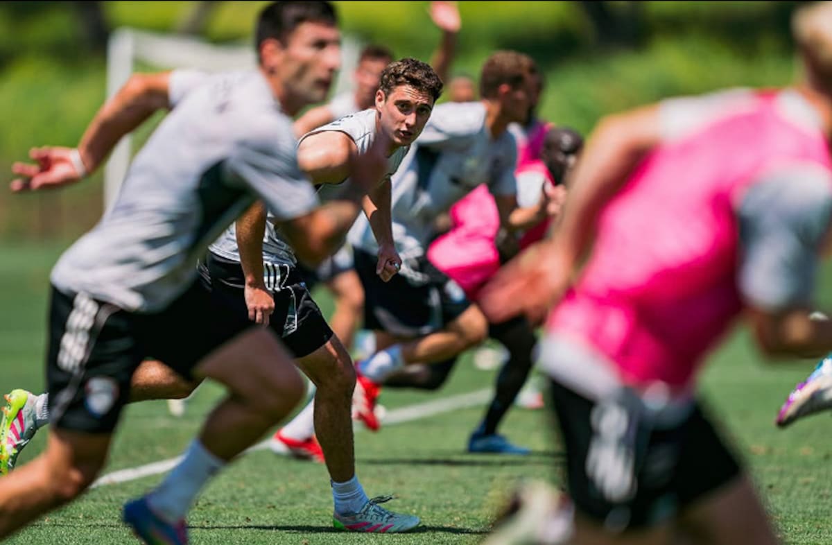 La primera generación del Club de MLS tendrá a 18 jóvenes entre los 13-14 años, al menos un par de ellos fueron encontrados en visorias en el Romero Manzo. Foto: Cortesía