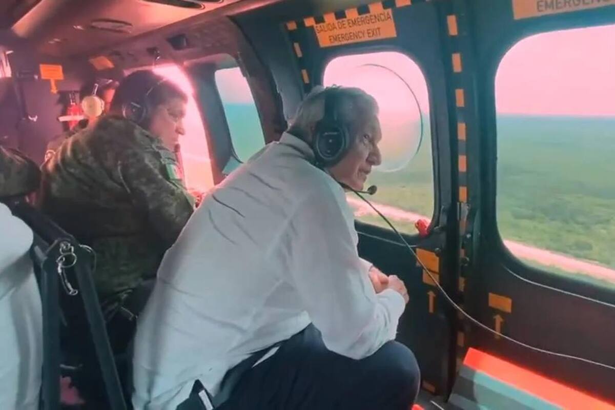 AMLO sobrevuela área de Tren Maya en avión militar