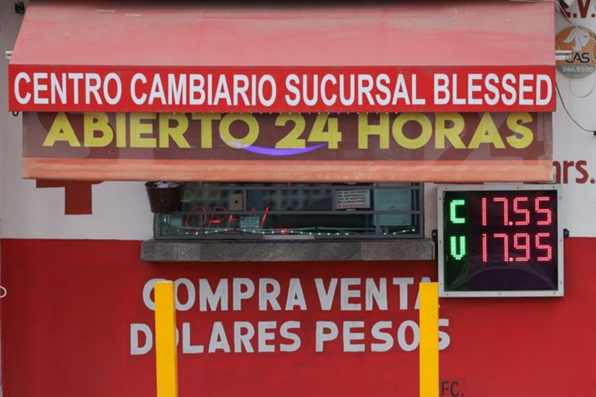 El dólar continúa debajo de los 18 pesos en casas de cambio locales de Mexicali