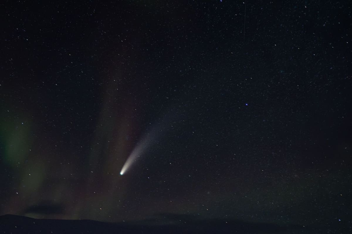 ¡No te lo pierdas! El “Cometa del siglo” será visible este sábado: Oportunidad única en 80 mil años