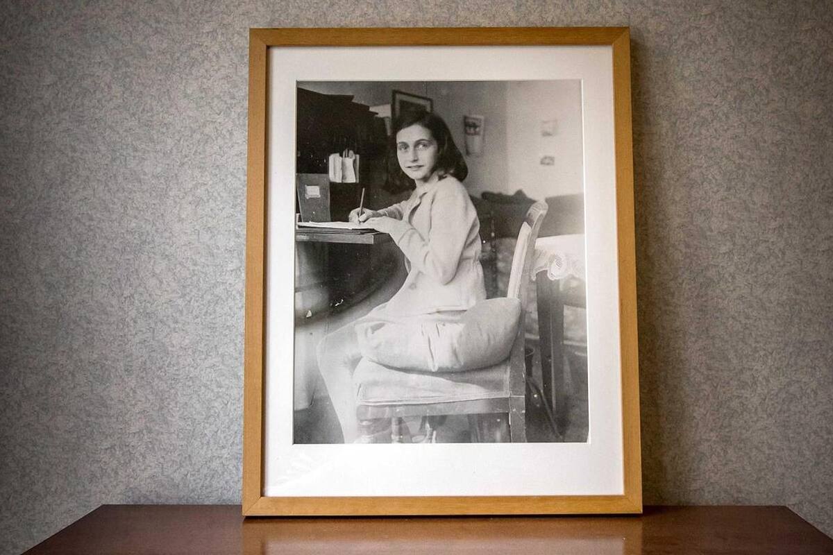 Un notario judío habría revelado el escondite de Ana Frank en Ámsterdam a los nazis