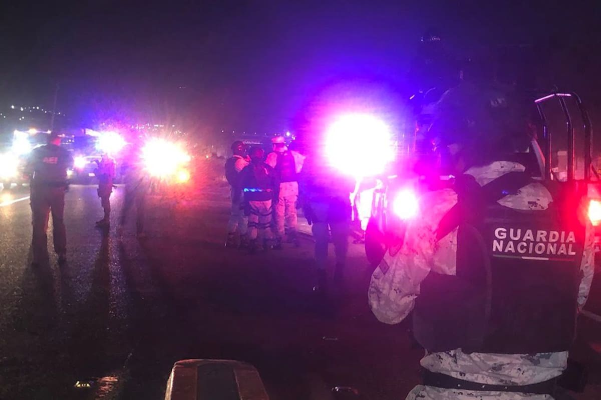 Fiesta familiar termina en trifulca, dos hombres fueron navajeados y atropellados