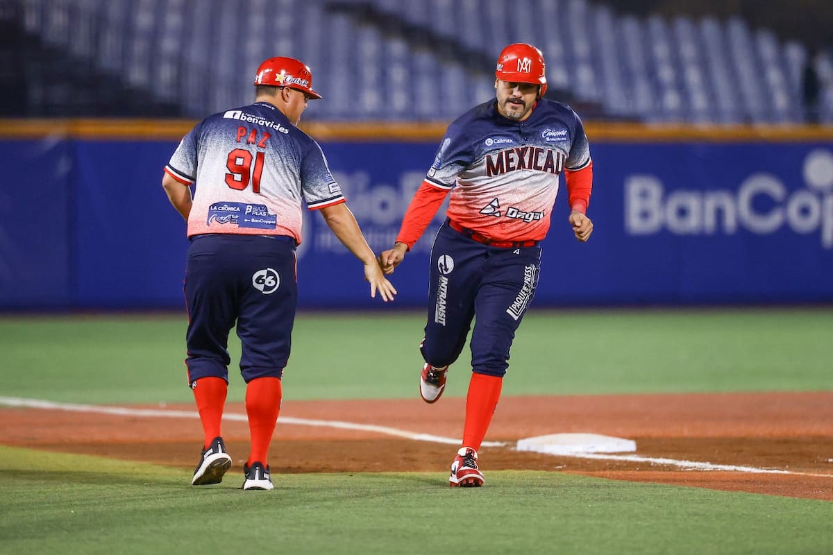 Águilas inicia la Segunda Vuelta con lluvia de jonrones